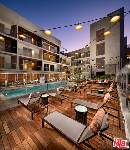 Building Photo - 800 Colorado Ave