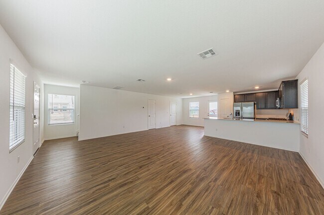 Building Photo - 252 Patagonia