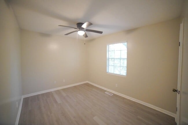 Building Photo - 1726 Hartsfield Rd