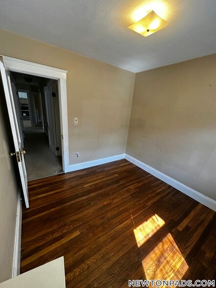 Building Photo - 175 Warren St