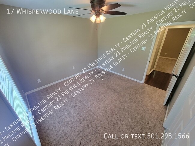 Building Photo - 17 Whisperwood Ln