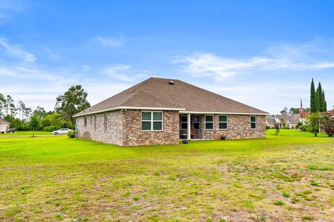 Building Photo - 173 Tournament Ln