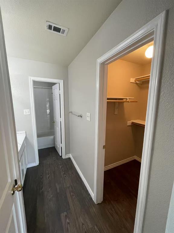 Building Photo - 13346 Water Oak Ln