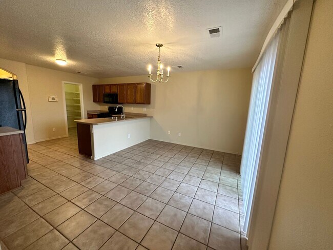 Building Photo - 760 Bear Grass Ct SW