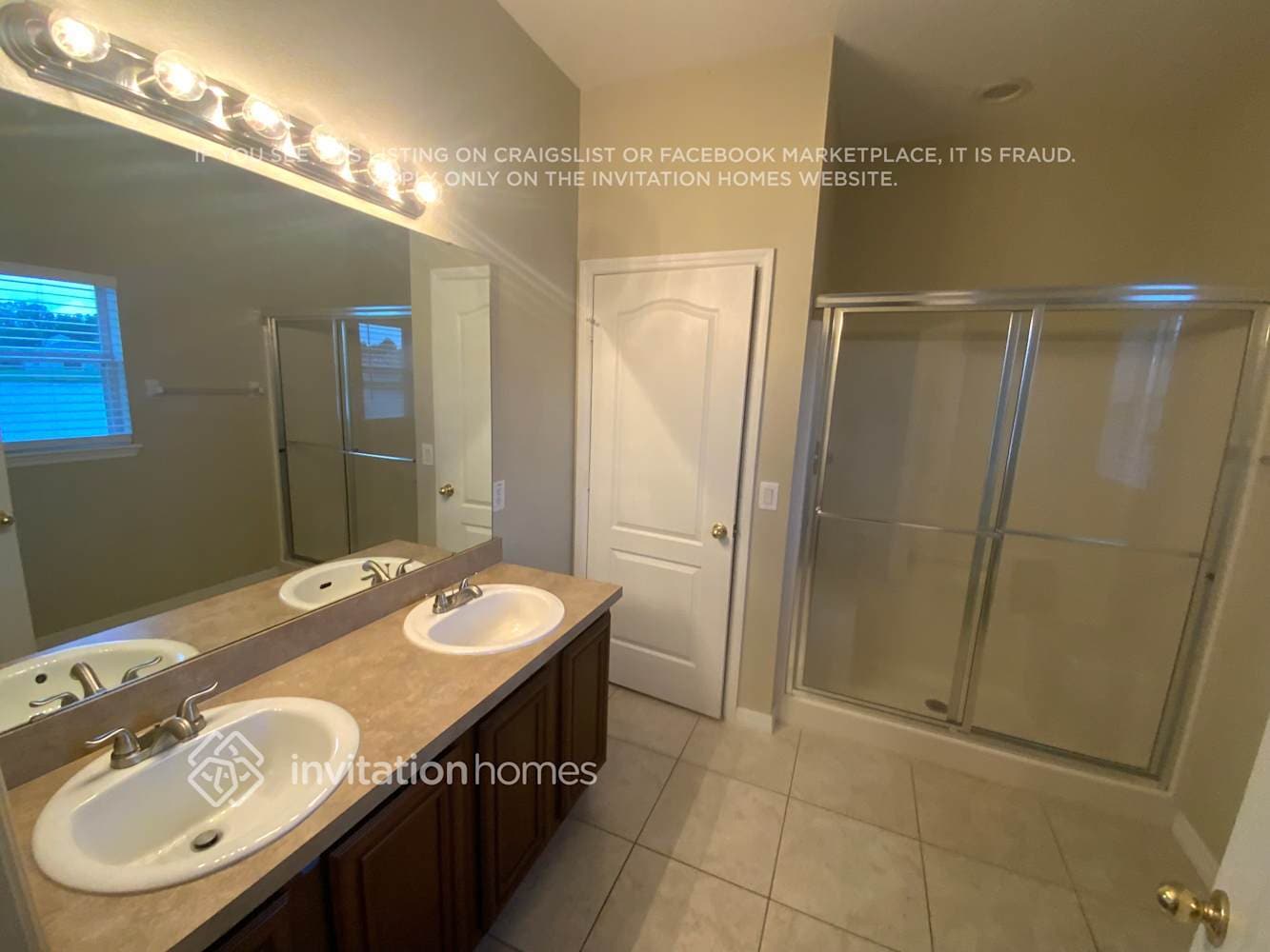 Building Photo - 3904 Emerald Tree Ln