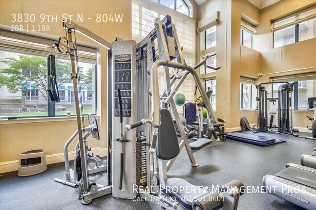 Building Photo - 3830 9th St N