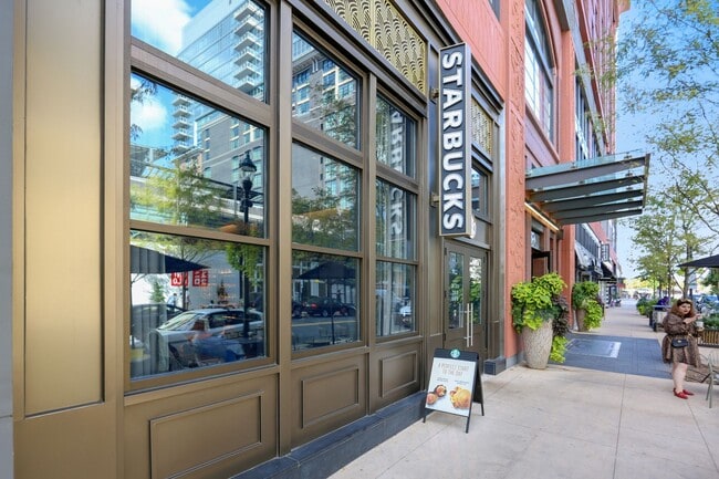 Building Photo - Luxury 2BD/2BA in The Gallery - Across from PIKE & ROSE + White Flint Metro