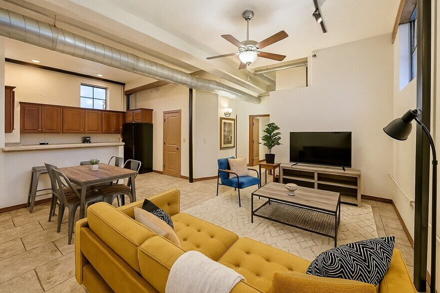 Building Photo - 521 N Jefferson Ave