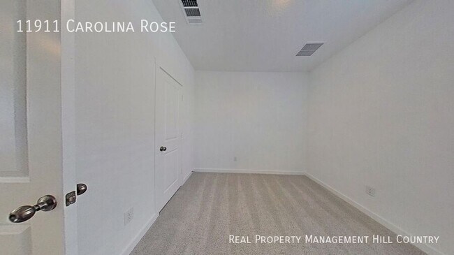 Building Photo - 11911 Burnet Rose