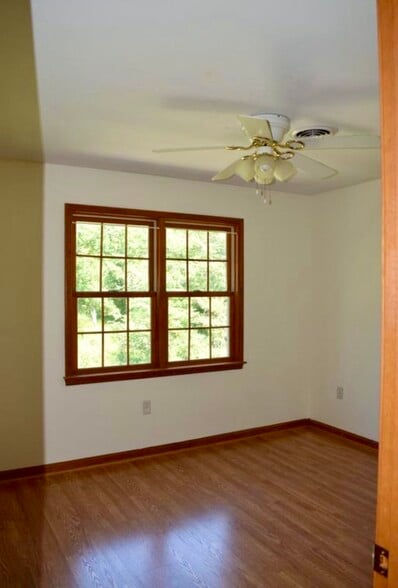 Building Photo - 24614 Raven Rock Rd