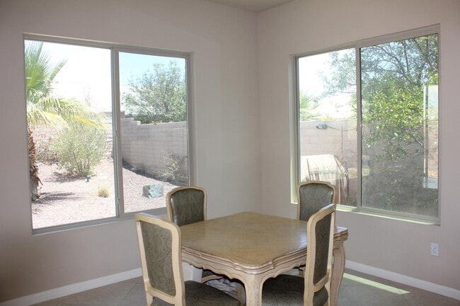 Building Photo - 81672 Avenida Viesca
