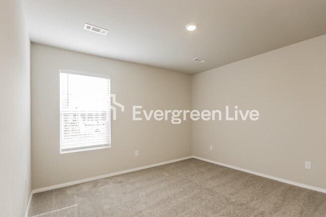 Building Photo - 2623 E Meramec St