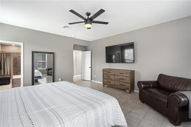 Master Bedroom - 3060 Freeman Park Dr