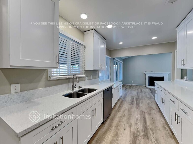 Building Photo - 304 Hartzell Ave