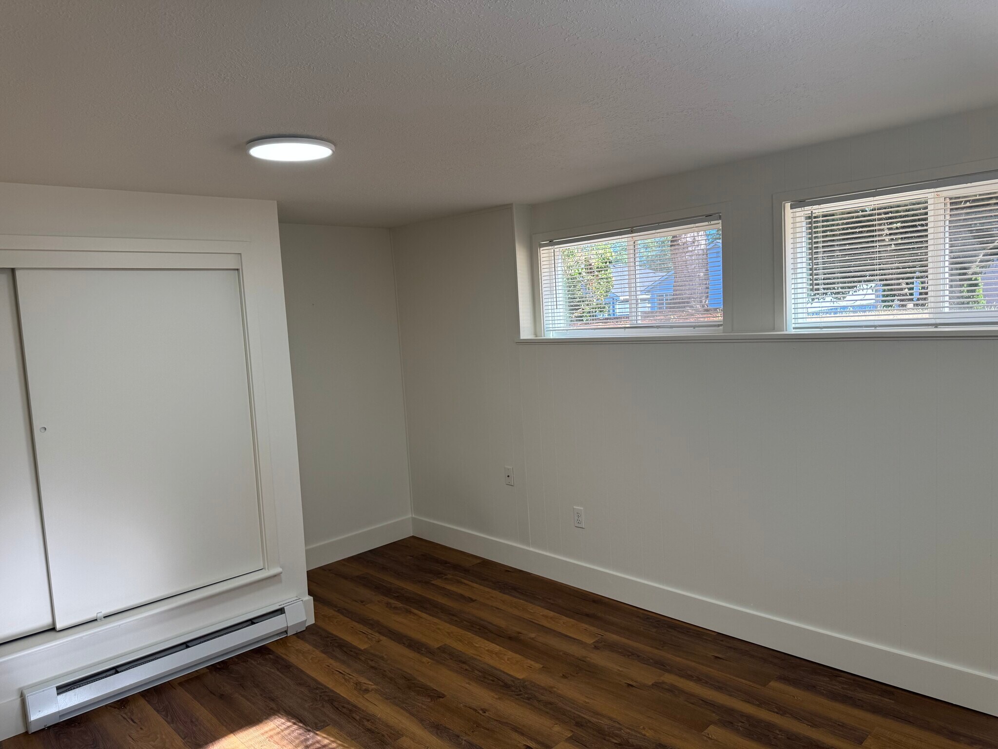 Building Photo - 2829 Larch Way