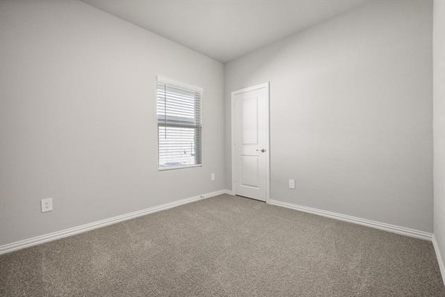 Building Photo - 107 Greenbriar Dr