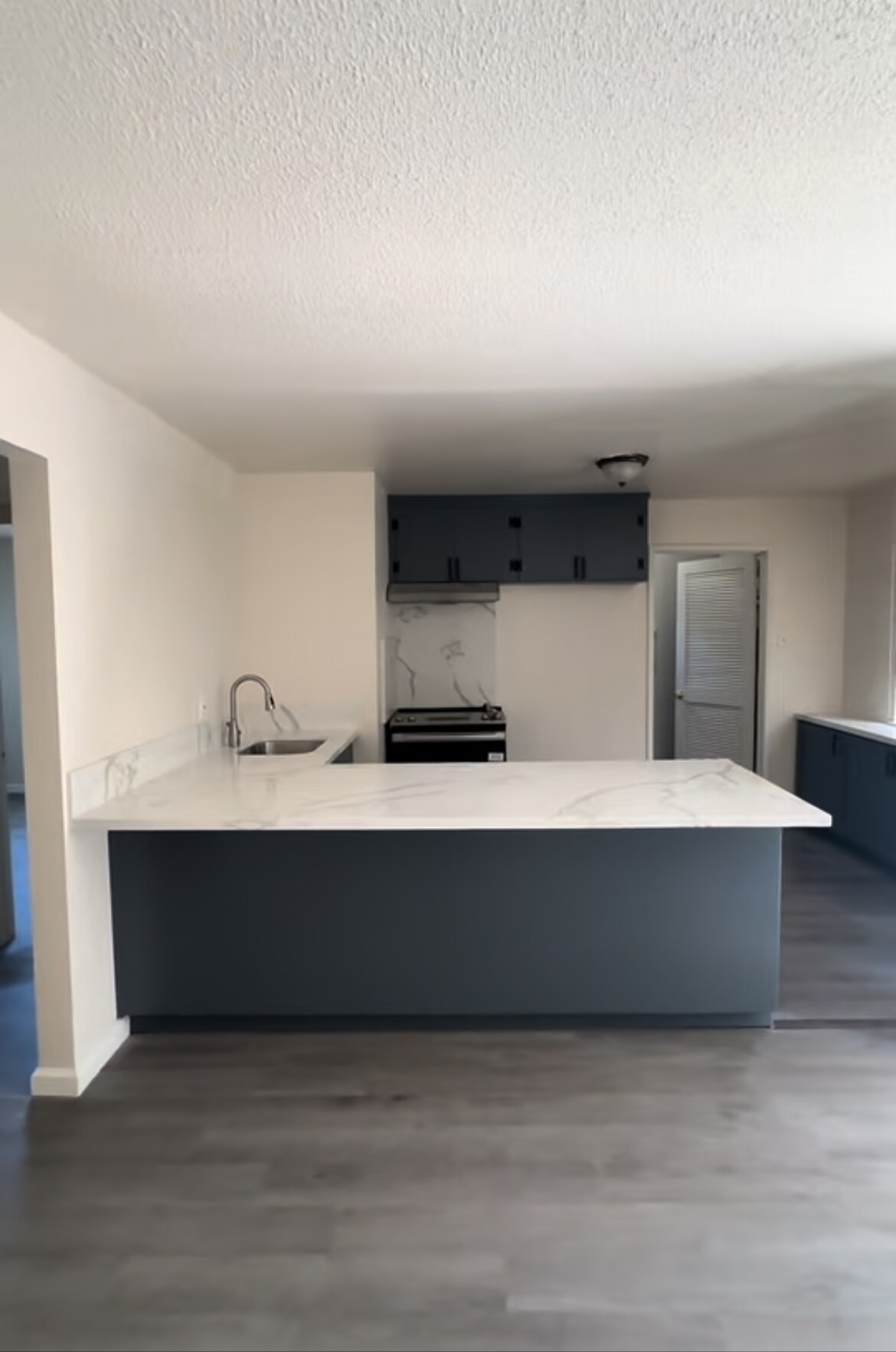 Building Photo - 3976 Mission Rd