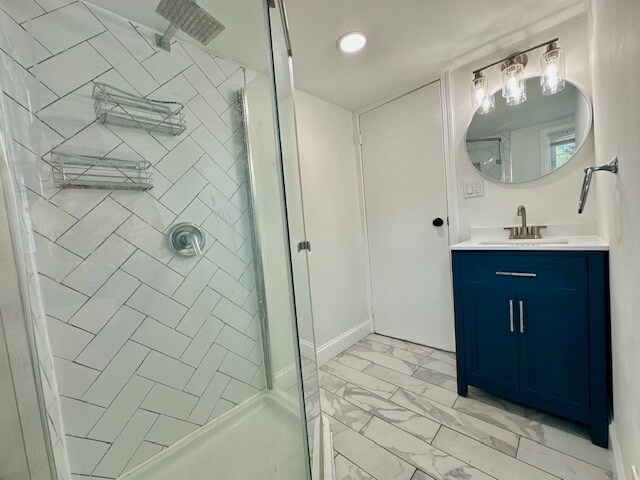 Building Photo - 243 Park Ln