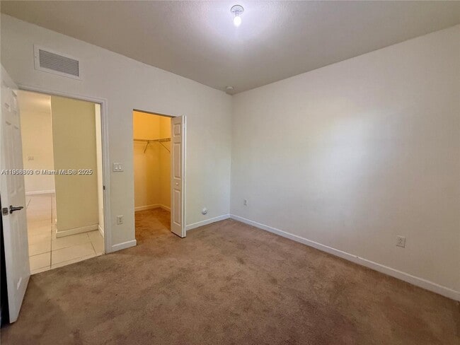 Building Photo - 3472 SE 3rd St