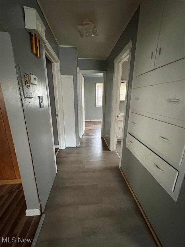 Building Photo - 830 Cambridge Ave