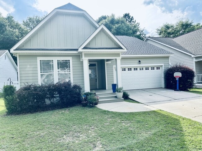 Primary Photo - Grove Park Rental