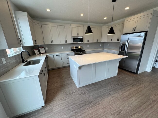 Building Photo - New Build