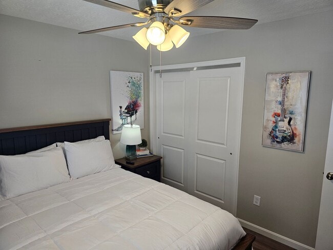 Building Photo - 814 Pierson Rd