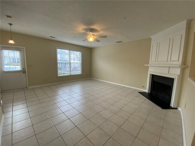Building Photo - 1285 Kilmington Ct