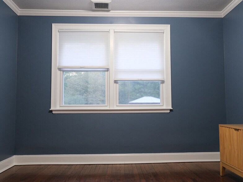 Bedroom 1 - 7 Maple Ave