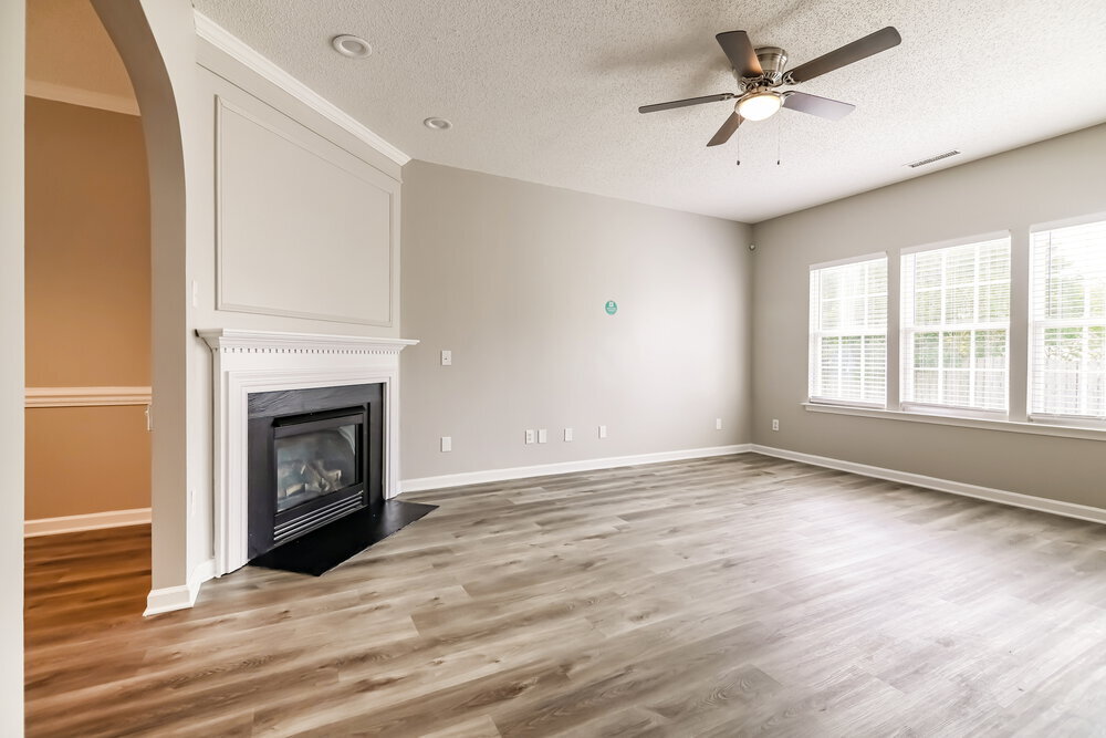 Building Photo - 5716 Enoree Ln