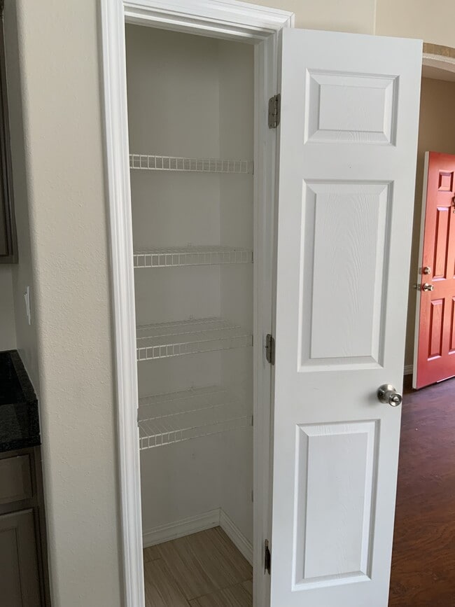 Building Photo - 3425 Old Mill Rd