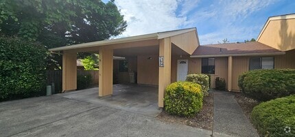 Building Photo - Cul-de-sac Home in Established Neighborhood