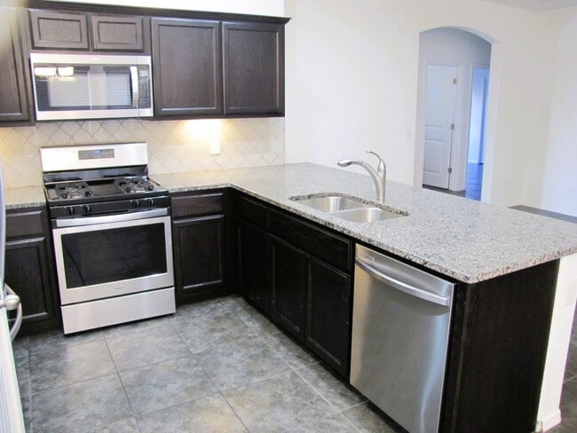 Building Photo - 3BR/2BA/2CG, 1302 sq.ft. home in Chaparral...