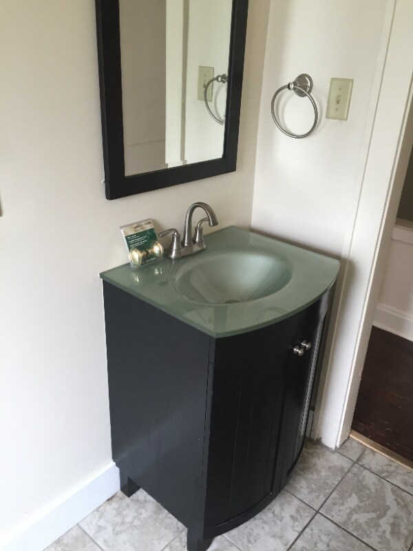 Building Photo - 57 W Lakeview Ave