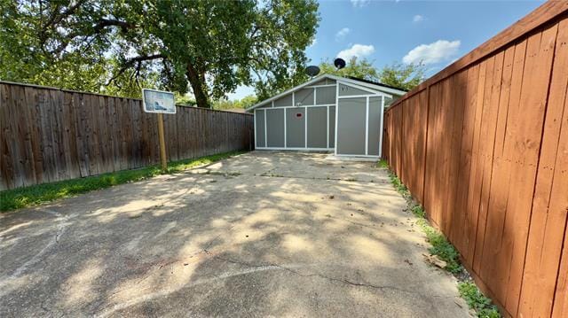 Building Photo - 913 Rosewood Hills Dr