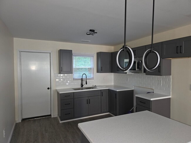 Building Photo - ORANGEBURG