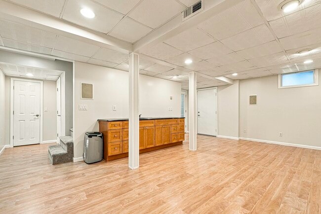 Building Photo - 22 Stoney Hill Rd