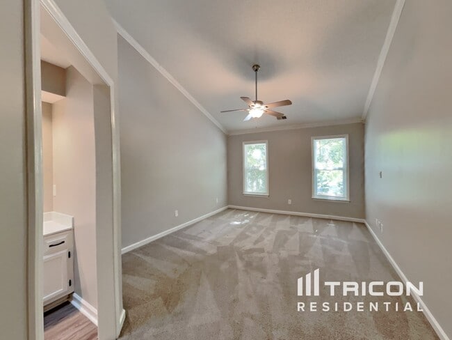 Building Photo - 3309 Singleleaf Ln