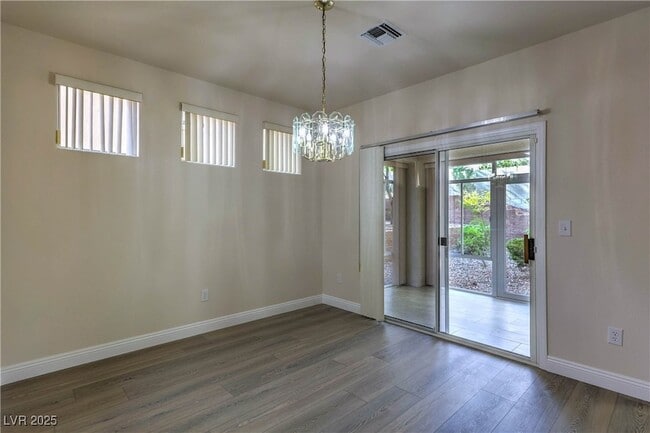 Building Photo - 10634 Sky Meadows Ave