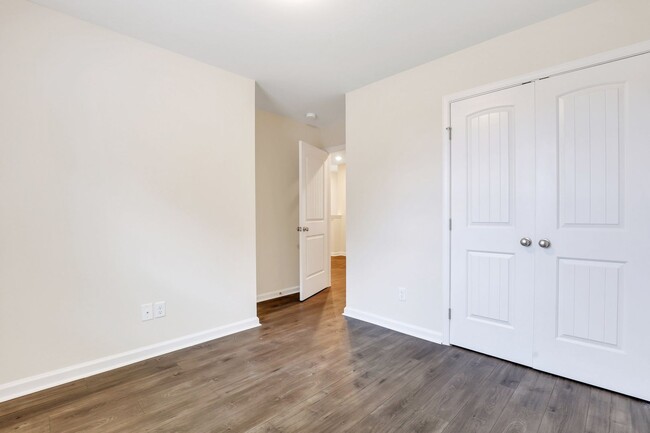 Building Photo - New Construction Townhome - 3 Bed 2 1/2 Ba...