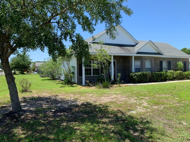 Building Photo - 270 Mallot Beach Dr