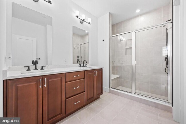 Building Photo - 11106 Donatello Dr