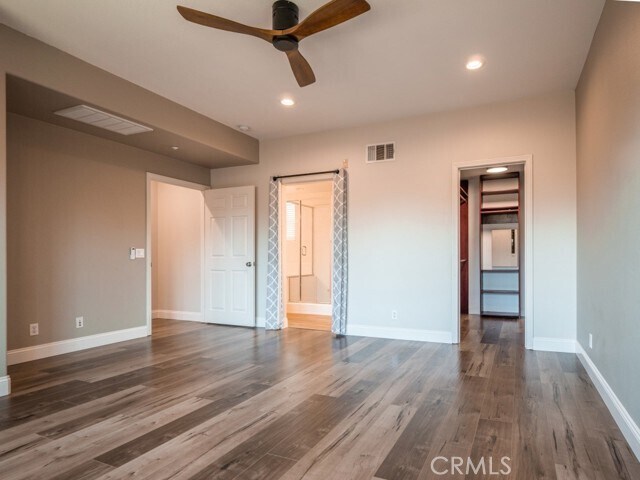 Building Photo - 77 Long Meadow