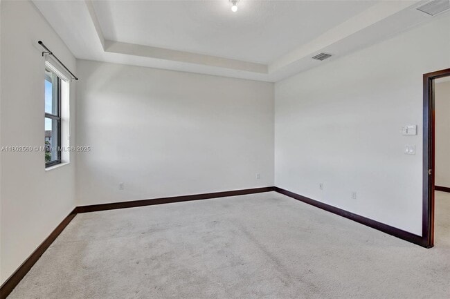 Building Photo - 16011 NW 91st Ct