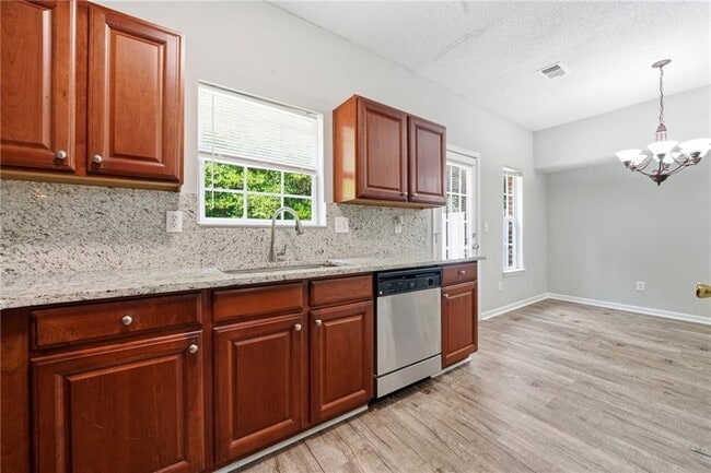 Building Photo - 5682 Lawley Rd