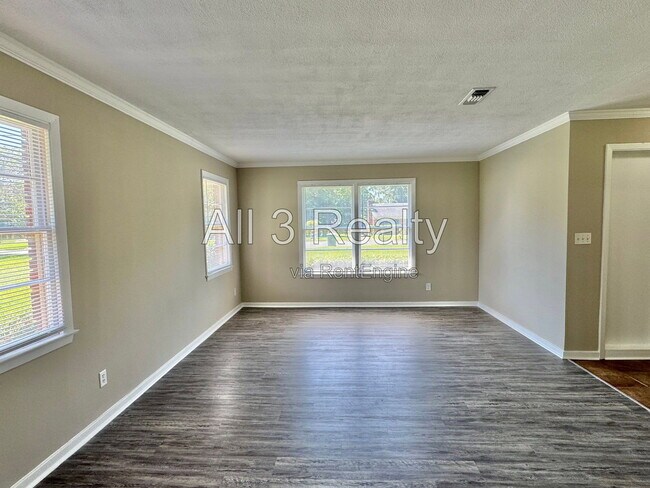 Building Photo - 3719 Bridlewood Dr
