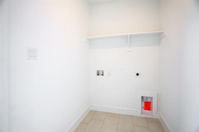 Building Photo - 718 Sunflower Trl
