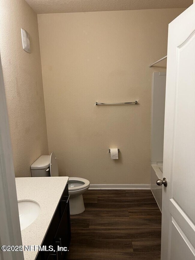 Building Photo - 4959 Key Lime Dr