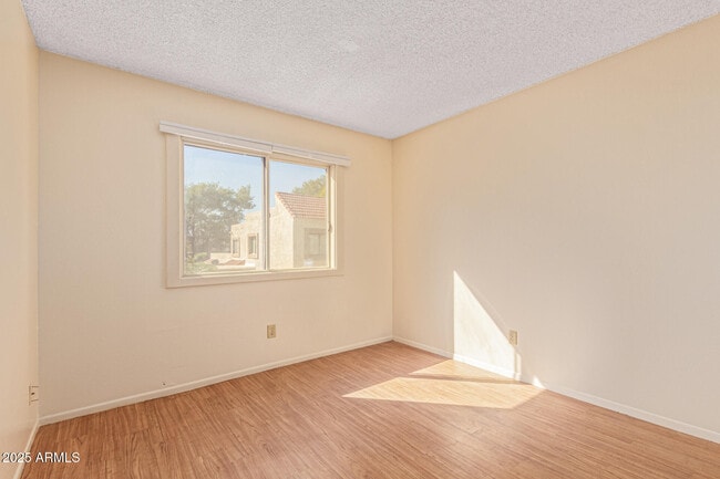 Building Photo - 6124 N 79th St