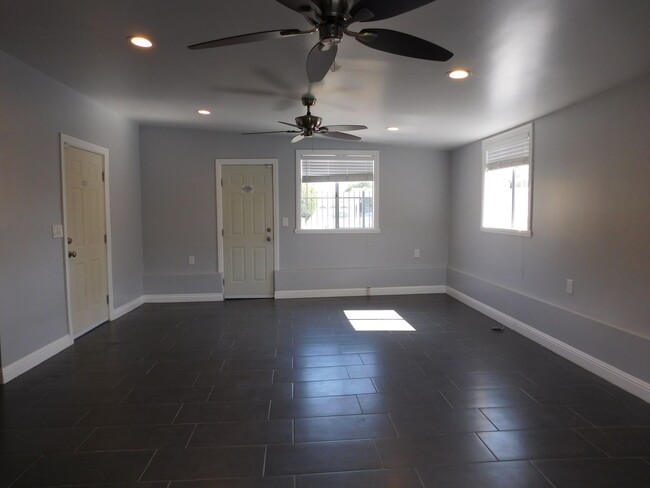 Building Photo - Beautifully Renovated 3-Bedroom Home in Va...